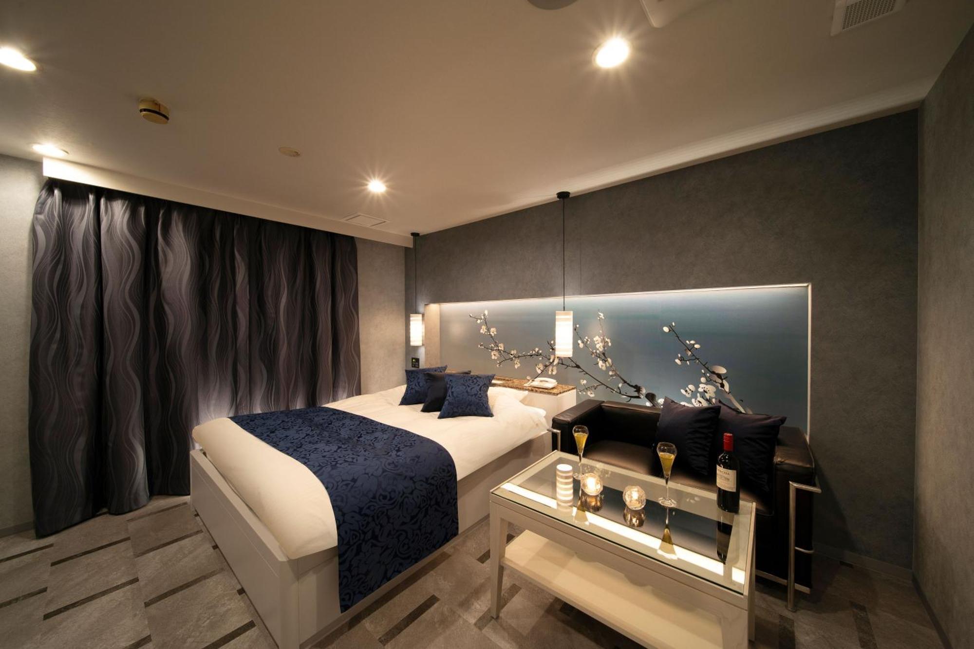 ホテル継kei男塾ホテルグループ (Adults Only) Himeji Exteriör bild